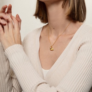 Blanko Schmuck Geschenk Geburtssteine Herz-Anhänger Halskette Münze Einzigartiges Geburtstagsgeschenk Handgefertigter Gravierter Herbst-Schmuck Peridot-Anhänger - Product Image 4
