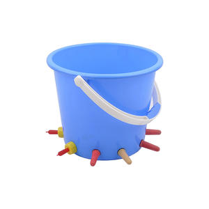 Secchio in Plastica da 8L per l'Alimentazione dei Vitelli con Tettarelle in Gomma, per Vitelli e Agnelli, Vendita all'Ingrosso da Fornitore Cinese - Product Image 3