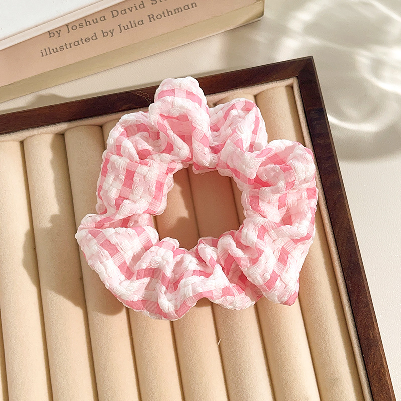 Plaid rose red