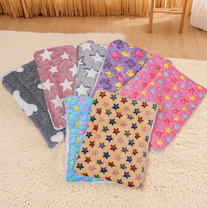 Estera de cama de gato de felpa ultrasuave con bonitos estampados, jaula de lana para perros, almohadilla para perrera, lavable, gruesa para gatito y cachorro - Product Image 5