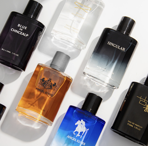 Perfume Masculino <span class=keywords><strong>de</strong></span> Lujo <span class=keywords><strong>de</strong></span> 50 ml al por Mayor: Fragancia <span class=keywords><strong>de</strong></span> Agarwood, Aroma Masculino <span class=keywords><strong>de</strong></span> Larga Duración, Frescura <span class=keywords><strong>de</strong></span> <span class=keywords><strong>Caballero</strong></span>, Notas Oceánicas y Terrestres - Product Image 1