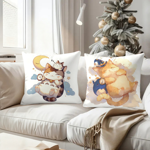 Милые спящие котики с часами и звездами на уютных подушках для праздничного домашнего декора. - Product Image 4