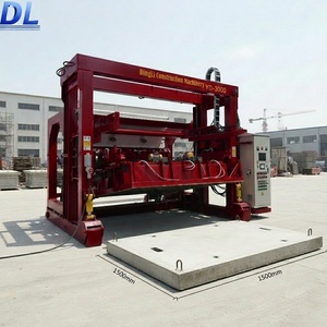 Máquina automática de vibróformado para tuberías de hormigón - Versátil para losas de cubierta de carreteras prefabricadas, barreras New Jersey y canales en U - Product Image 2