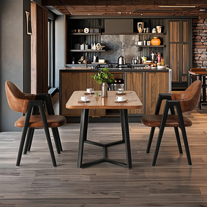 Ensemble table et chaises de salle à manger vintage en bois massif avec structure en fer, forme rectangulaire, 4 chaises pour café ou restaurant - Product Image 2