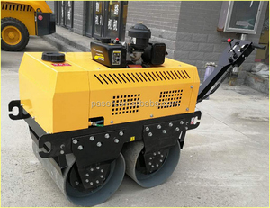 Nouvelle rouleuse pneumatique compacte de 1,5 tonne <span class=keywords><strong>pour</strong></span> la construction routière, le jardinage et l'aménagement paysager - Product Image 4