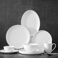 Ensemble Vaisselle de Luxe Nordique pour Restaurant et Hôtel, en Céramique Noire et Blanche, Service de Table en Porcelaine Assorti