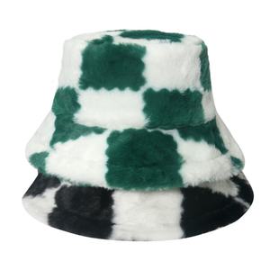 Chapeau Bob d'Hiver pour Femme en Fausse Fourrure Moelleuse et Pelucheuse, Motif Damier, en Laine Unie Épaisse, Doux et Chaud, pour la Pêche et les Vacances - Product Image 1