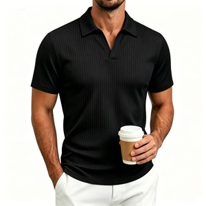 Polo à manches courtes en tricot uni pour homme, coupe classique, texture côtelée, disponible en plusieurs couleurs - Product Image 4