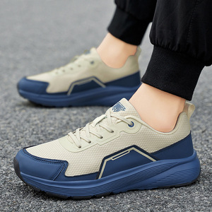 Nuevas zapatillas deportivas idénticas para hombre y mujer, con diseño para pies anchos, amortiguadas para soportar el peso, ideales para correr con pies grandes. - Product Image 1