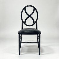 Chaise d'événement en résine avec revêtement rembourré, empilable, imperméable, écologique, pour événements hôteliers, mariages, salles de banquet