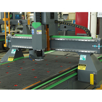 Routeur CNC 3 axes 1325 avec changeur d'outils automatique, accessoire rotatif pour routeur CNC pour le bois et le fer