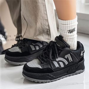 Zapatillas Deportivas Retro Unisex con Plataforma, Diseño de Moda Chino, Calzado Deportivo Cómodo para Parejas, Uso Diario - Product Image 1