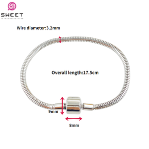 <span class=keywords><strong>Bracciale</strong></span> alla Moda 2025 in Acciaio Inox 316L Placcato Oro 18K a Forma di Cuore con Catena a Maglia Serpente - Product Image 2