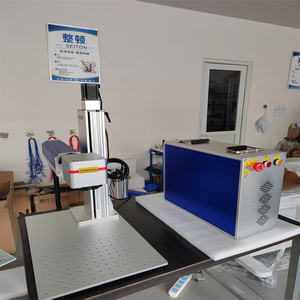 Machine de marquage laser à fibre JPT 100W 3D à mise au point automatique dynamique, gravure CNC de bijoux, de munitions et de pièces métalliques, avec refroidissement par air, compatible PLT/DXF - Product Image 6