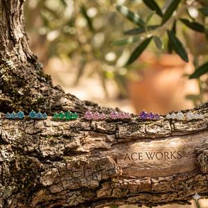 Escaladores de Piedras Natalizas de la Trinidad |   Pendientes de Acero Inoxidable Chapados en Oro de 18K con Circonita para Mujer |   Impermeable e Hipoalergénico - Product Image 6