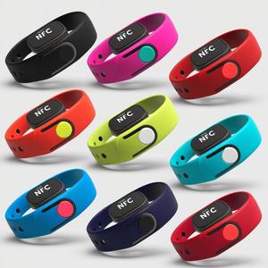 RFID Vòng đeo tay 13.56MHz RFID dây đeo cổ tay Silicone Vòng đeo tay hồ bơi không thấm nước thẻ thành viên - Product Image 1