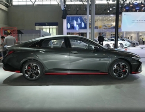 Nuevo H-yundai Elantra con <span class=keywords><strong>MacPherson</strong></span> delantero, viga de torsión trasera; 1.5L CVT Consumo de combustible, 1,4 T DCT Aceleración impresionante - Product Image 4
