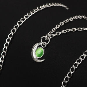 Nuevo collar de 3 capas <span class=keywords><strong>Seven</strong></span> Deadly Sins para mujer, collar de múltiples capas para clavícula, cadena para el cuello, collar de Esmeralda suspenso para crimen - Product Image 3