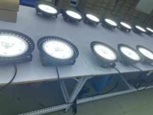 Lampu Teluk tinggi led ufo 80w 100w 120w 150w <span class=keywords><strong>180w</strong></span> 200w w cahaya Teluk tinggi led ufo untuk lampu gudang terlaris - Product Image 5