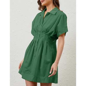 Robe chemise plissée boutonnée pour femme, manches courtes, décontractée, mini, vert foncé, été - Product Image 4