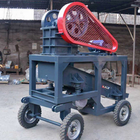 Mini Concasseur à Mâchoires Mobile Portable à Moteur Diesel pour l'Extraction de Minerai d'Or et de Granit, avec Crible Vibrant pour la Pierre