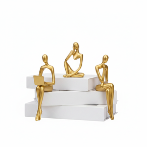 Set di 3 Statue Moderne Astratte Dorate del Pensatore, Sculture in Resina per Decorazioni da Ufficio e Complementi d'Arredo per Mensole e Tavoli - Product Image 2