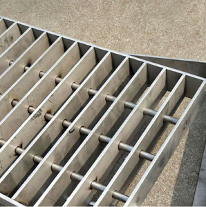 Grilles en acier pour allée, plateforme de passage, style dentelé galvanisé, grille en acier pour marche d'escalier - Product Image 4