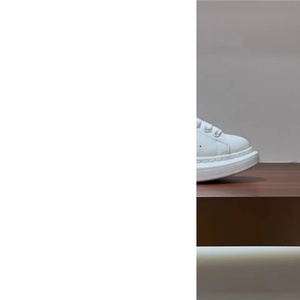 Nouvelles Chaussures de Marche Blanches Simples et Tendance 2026, Baskets Décontractées en Cuir Respirant Multi-Complémentaires - Product Image 3