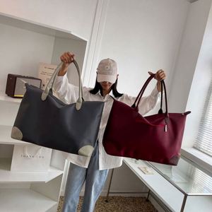 Bolsa de Viaje de Fin de Semana de Diseño Moderno, Bolsa Deportiva de Yoga y Gimnasio, Bolsa de Viaje para Mujer - Product Image 3