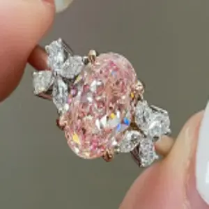 Diamante cultivado en laboratorio de 2,26 CT, VVS2, rosa claro elegante, anillo de corte ovalado, anillo de compromiso, clásico