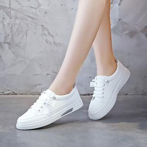 <span class=keywords><strong>Sneakers</strong></span> Estive da <span class=keywords><strong>Donna</strong></span> Morbide <span class=keywords><strong>e</strong></span> Casual con Tomaia in PU <span class=keywords><strong>e</strong></span> Suola in PVC, Scarpe Basse <span class=keywords><strong>Bianche</strong></span> per Uso Quotidiano - Product Image 4