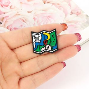 Nuevo diseñador de fábrica, barato, personalizado, Arco Iris, mapa, último para siempre, alfileres esmaltados, sombrero, <span class=keywords><strong>ropa</strong></span>, broche de solapa, venta al <span class=keywords><strong>por</strong></span> mayor - Product Image 3