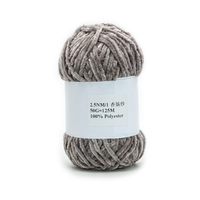 Fil à crocheter en chenille 100% polyester coloré en gros, fil fantaisie pour le tricot à la main