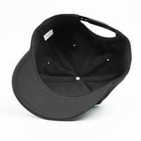 Gorra de Béisbol Personalizada con Visera Curva, Logotipo Bordado Plano en la Parte Delantera y Lateral, Ajustable, Negra, con Cierre a Presión, para Deportes al Aire Libre