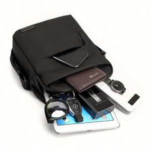 Sac bandoulière homme en gros, sac messager personnalisé avec logo, sac décontracté portable pour extérieur et affaires - Product Image 5