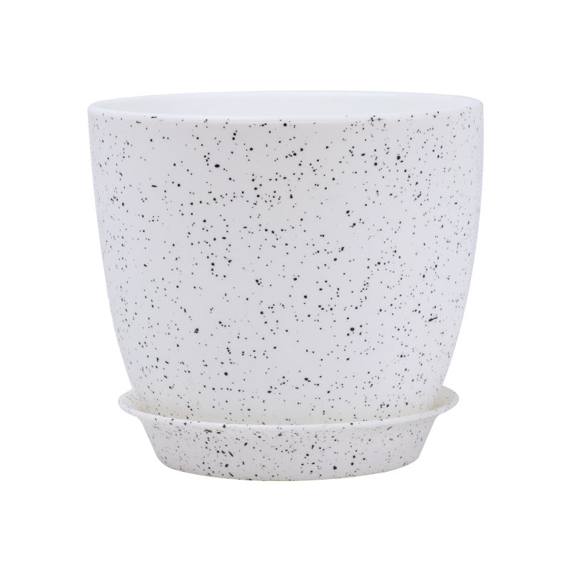 Points noirs sur fond blanc