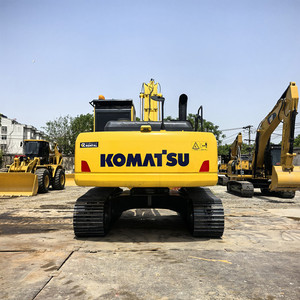 Excavatrices Komatsu PC 210 d'occasion en bon état, originales du Japon - Product Image 5