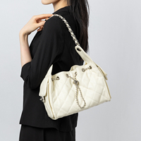 Fait Main Grande Capacité Sac Luxe en Cuir Véritable Femme Matelassé Losange Diamanté Luxe Designer Sac d'Épaule Fabricant OEM