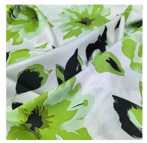 Créations de mode et de couture haut de gamme beau tissu satiné extensible imprimé pour filles bas prix bonne qualité pour une utilisation en extérieur - Product Image 6