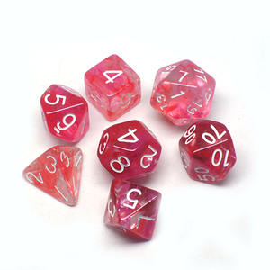 Ensemble de dés polyédriques à bords tranchants de 7 pièces, directement de l'usine, personnalisable avec plusieurs options d'emballage pour <span class=keywords><strong>les</strong></span> jeux de divertissement - Product Image 1