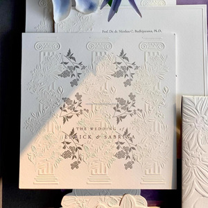 Carte d'invitation de mariage en relief 3D vintage carte de voeux imprimée en typographie pour une utilisation commerciale de réception de mariage à l'église - Product Image 4