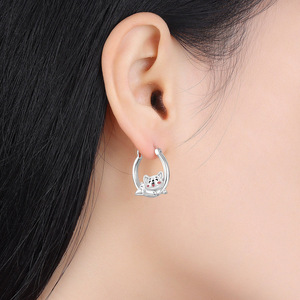 Estos pendientes de latón blanco con diseño de perro son un regalo perfecto para familiares, amigos o mujeres, y son ideales para cumpleaños. - Product Image 5