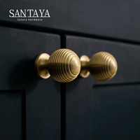 Poignées Santaya en laiton brossé massif pour armoires de cuisine, boutons de tiroir de chambre et poignées de meubles
