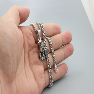 Collar con colgante de Dios de la riqueza, plata tibetana, diseño de muñeco de dibujos animados, regalo unisex, joyería - Product Image 4