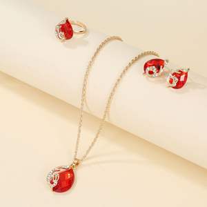 Ensemble de bijoux unisexe en alliage plaqué or vintage bohème européen américain, nouveau collier à pendentif en trois parties avec cristaux en strass - Product Image 4