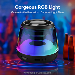 Giáng Sinh Quà Tặng Khuyến Mãi RGB Ánh Sáng Loa <span class=keywords><strong>Mini</strong></span> Xách Tay Bt5.3 Loa Từ Điện Thoại Đứng Cho Ngoài Trời Thể Thao Kỳ Nghỉ Đảng - Product Image 3
