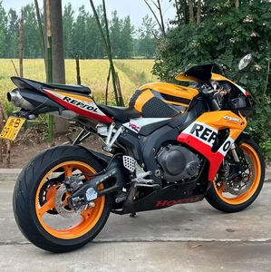 <span class=keywords><strong>Moto</strong></span> Superbike Honda CBR1000RR SC57 Fireblade <span class=keywords><strong>Repsol</strong></span> Livery 998cc, 4 cylindres en ligne, refroidissement par eau, échappement sport modifié - Product Image 6