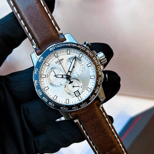Montre à quartz chronographe de haute qualité pour hommes Montre-bracelet de sport en acier inoxydable - Product Image 1