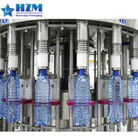 Chaîne de production complète et entièrement automatique 3-en-1 pour le remplissage d'eau en bouteille PET et d'eau minérale, fabriquée à Zhangjiagang