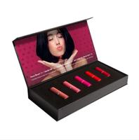 Boîte magnétique cosmétique noire mate écologique, emballage de luxe avec insert en éponge pour rouge à lèvres, cils et ensemble de soins de la peau